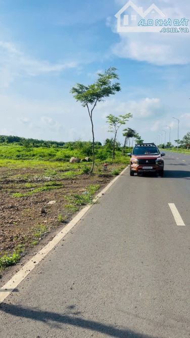 BÁN LÔ ĐẤT MẶT TIỀN TL997 CẠNH KCN ĐẤT ĐỎ - XÃ ĐẤT ĐỎ.BRVT - 1