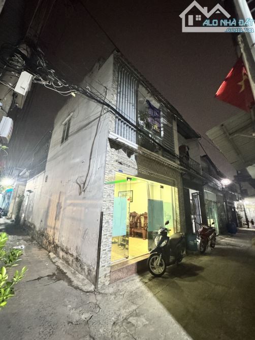 Bán Nhà 2 Tầng Hẻm Xe Hơi ĐH Kinh tế Luật Linh Xuân,DT 44m Chỉ 3 tỷ nhỏ - 1
