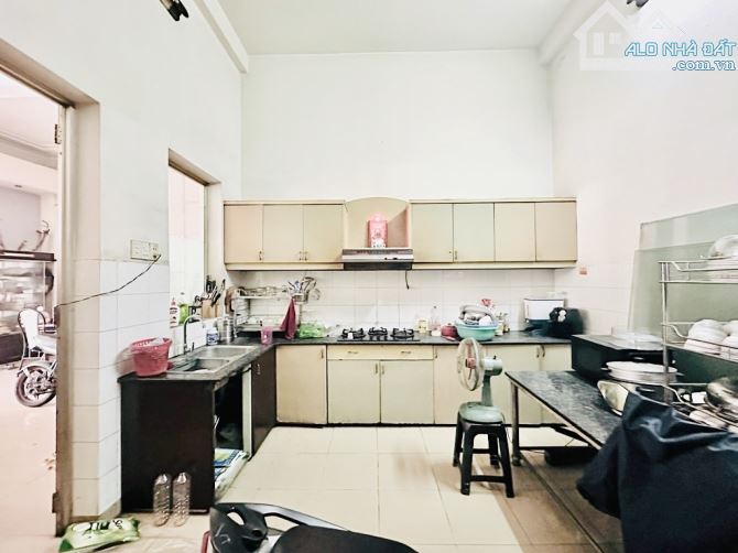 HIẾM - Mặt tiền VIP khu Tên Lửa - 2 mặt tiền kinh doanh tầng trệt - Khu hiếm nhà bán - 1