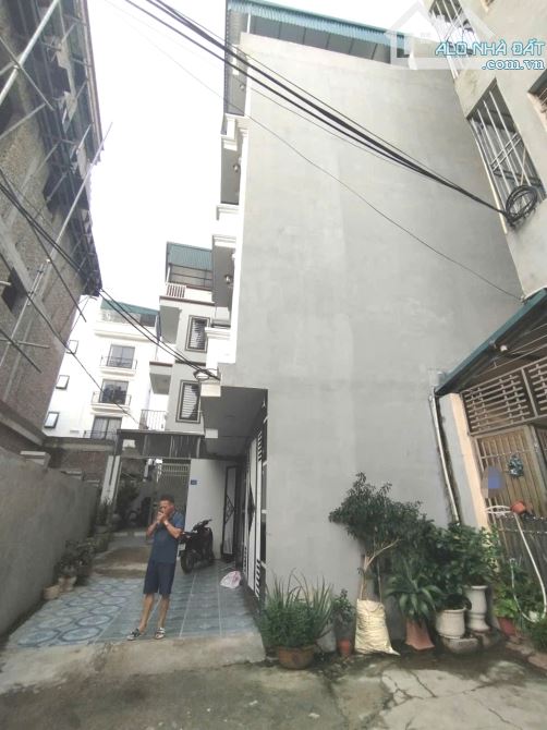 Bán nhà Phúc Lợi, mới, thoáng,  Góc, gần ô tô tránh, nhỉnh 6 tỷ Nhà mới 5 tầng, NỞ HẬU - 1