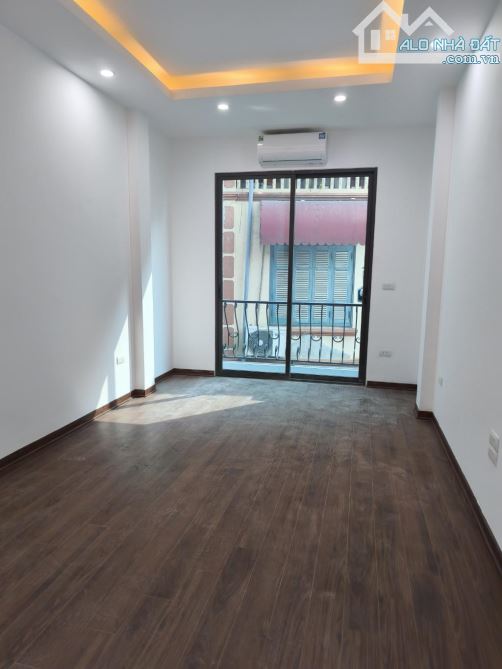 Xuân La - Võ Chí Công- 5 tầng thang máy - 1