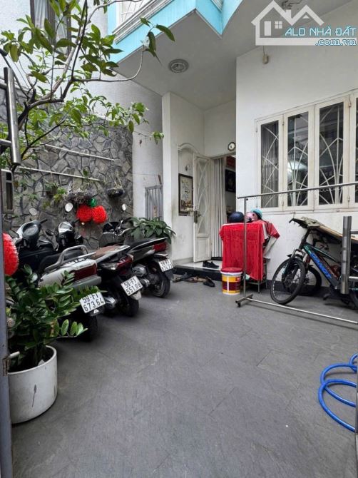 HHMG 1% CHÍNH CHỦ CẦN BÁN GẤP NHÀ HXH 4.7x17M NHÀ 3 LẦU GIÁ 8.95 TỶ - 1