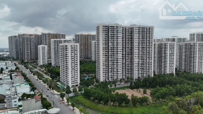 KHUÔN ĐẤT SIÊU NGON - MTKD Đ.NGUYỄN XIỂN ĐỐI DIỆN VINHOME KINH DOANH SIÊU SẦM UẤT NGÀY ĐÊM - 1