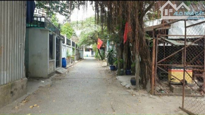Bán đất dãy trọ 8P ga metro Thủ Đức 215m2 - 1