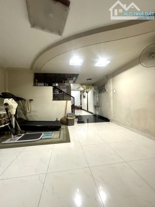 HẺM XE TẢI, KHU BÀU CÁT, 96M² x 4 tầng. Chỉ 10.5 tỷ. Gấp bán - 1