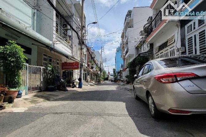 Bán nhà hẻm xe hơi Hà Huy Giáp, Quận 12, 80.9 m² (4.2m x 20m), 3 phòng - Giá 7.9 tỷ TL - 1