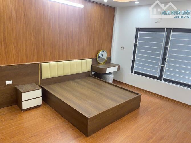 Bán nhà Phúc Đồng cực đẹp, Full nội thất, 31m2, 5 tầng, giá chỉ 5.6 tỷ. - 1