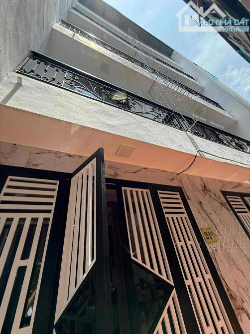 Cực hiếm! Phố Tân Mai ngõ thông, ô tô đỗ, nhà mới full nội thất, 39m2 giá 7.35 tỷ - 1