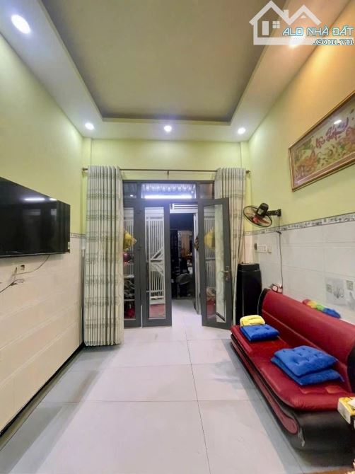 BÁN NHÀ KHU DÂN CƯ AN SƯƠNG Q12 - 3 TẦNG 28M2 - 3.73 TỶ - 1