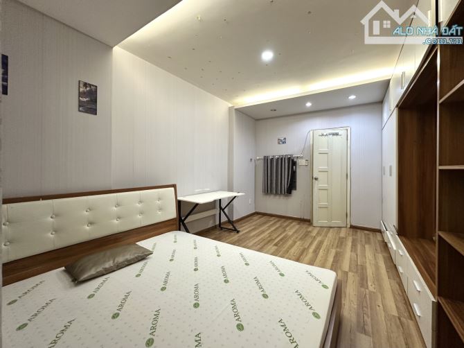 CƠ HỘI HIẾM – NHÀ CHDV 7PN – KHU VIP PHÚ NHUẬN – GIÁ CHỈ 8.6 TỶ - 1