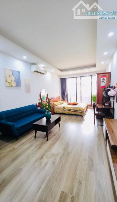CẦN BÁN CĂN HỘ TẬP THỂ MẶT PHỐ NGUYỄN CHÍ THANH - CHÙA LÁNG 50m2 - Giá Tốt! Ở luôn - 1