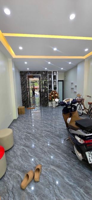Chính chủ bán nhà Văn La- phân lô thang máy - KD đỉnh giá 14,5 tỷ - 1