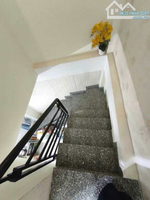 NHÀ GÒ VẤP 2 TẦNG ,2 PHÒNG NGỦ,ĐƯỜNG 3M GIÁ CHỈ 3T980. - 1