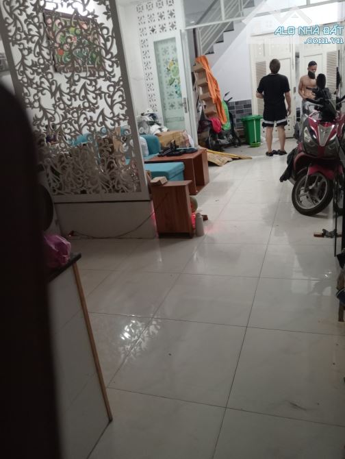 Bán nhà đẹp 2 tầng ,ngang 4.2mx16.5m.Tân Thuận Tây ,Quận 7.Giá 5.5 tỷ. - 1