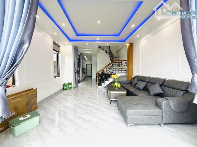 🏠🏠NHÀ 3 TẦNG KIỆT OTO TÂY TRÌ NHƠN GẦN TRƯỜNG HỌC, TP HUẾ - 1