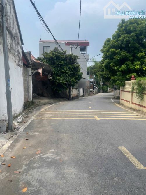 Cần tiền bán mảnh đất Trung Châu Đan Phượng - Dt 40m, oto đổ cửa - 1