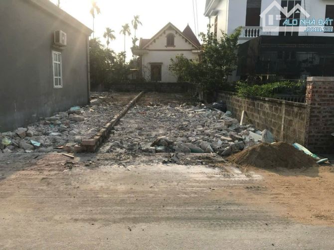 Bán lô đất 94m tại Thôn Đền, Lâm Động, Thủy Nguyên giá chỉ 3 tỷ 2xx - 1