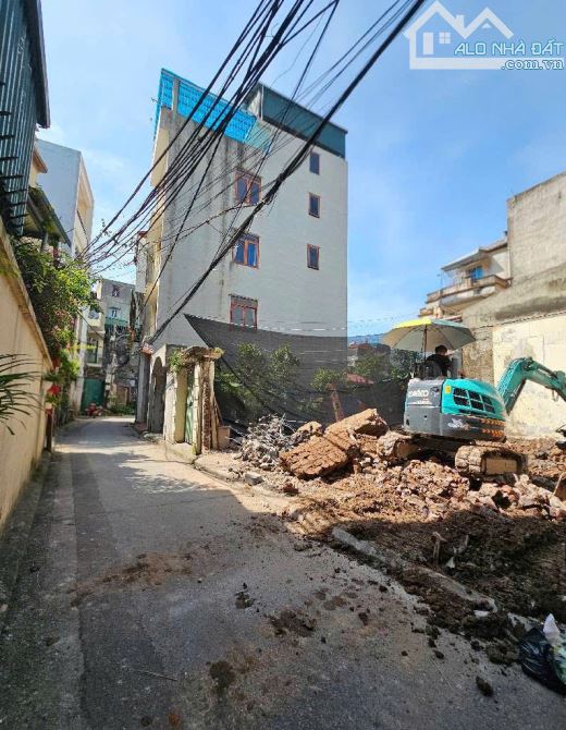 BÁN NHÀ THẠCH BÀN-LONG BIÊN-60m2-7 TẦNG-16 TỶ-THANG MÁY-GARA 2 Ô TÔ-FULL NỘI THẤT-GẦN PHỐ - 1