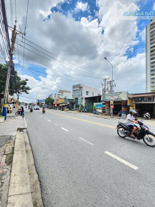 5,5Tỷ🔥Bán 134m2 nhà C4_Ngang 8m_ MT SẦM UẤT đường Trần Quang Diệu, P.An Phú, Tp.Thuận An - 1