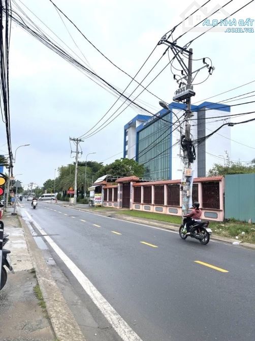 Lô Đất Mặt tiền đỉnh đường ĐỖ VĂN DẬY, Tân Hiệp, Diện tích 3.860m2 (33 x 81), nở hậu 46m. - 1