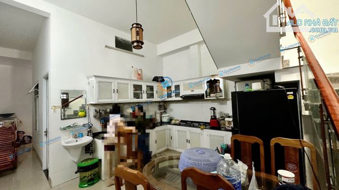 🔴 (NCC) CHO THUÊ NHÀ 2 TẦNG 3PN MẶT TIỀN GẦN PHAN ĐĂNG LƯU   • Diện tích: 90m² x 2 tầng • - 1