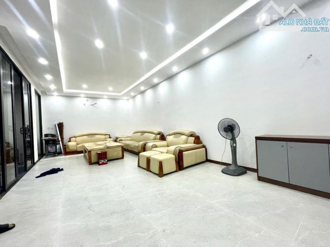 Bán nhà Nguyễn Thái Học, DT 88m x 6 tầng thang máy, mặt tiền 5.5m, 30 tỷ - 1