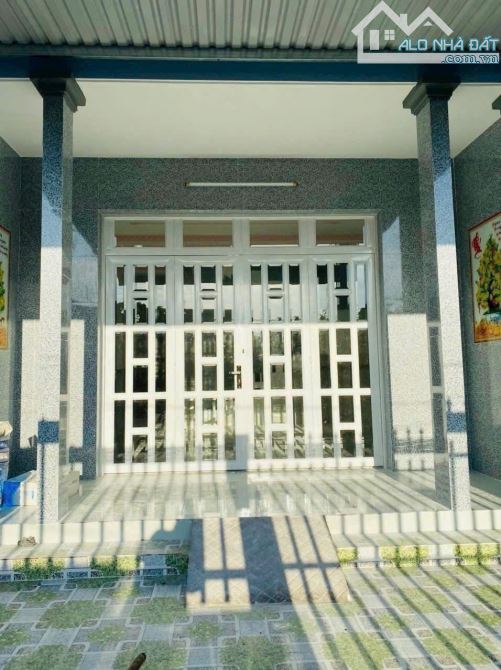 Nhà 1 Lầu Mặt Tiền Đường Xe Tải 5 x 17m Sổ hồng riêng giá rẻ 1tỷ6 thương lượng - 1