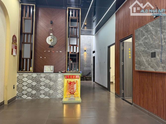 Cần bán nhà 1/ đường hồ văn long tân tạo giá 5,3 tỷ - 1