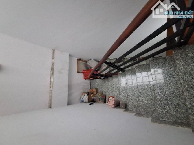 Bán nhà hẻm 109 Nguyễn Văn Quỳ P Tân Thuận Đông Quận 7. 46m2 - 1