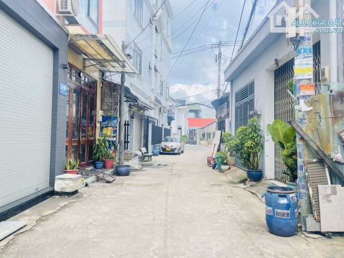 Cần Bán nhà 🏘 C4 Lê Văn Khương - Quận 12.  ⛔130m2 - ngang 8m có thể tách 2 lô xây mới bán - 1