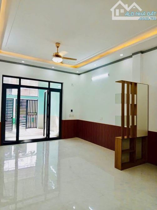 Cần tiền bán gấp nhà Đ.Giồng Cát, củ chi 159m2 SHR. Giá 985 Triệu - 1