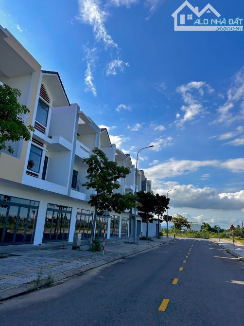 20 suất giá tốt từ 23tr/m2 ven TP Đà Nẵng, KDC Phong Nhị, Mặt tiền QL1A, sổ đỏ cầm tay.