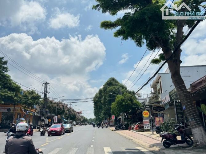 Mặt tiền kinh doanh đường đầu đường Lê Duẩn 10x65m - Giá rẻ hơn đất huyện - 1