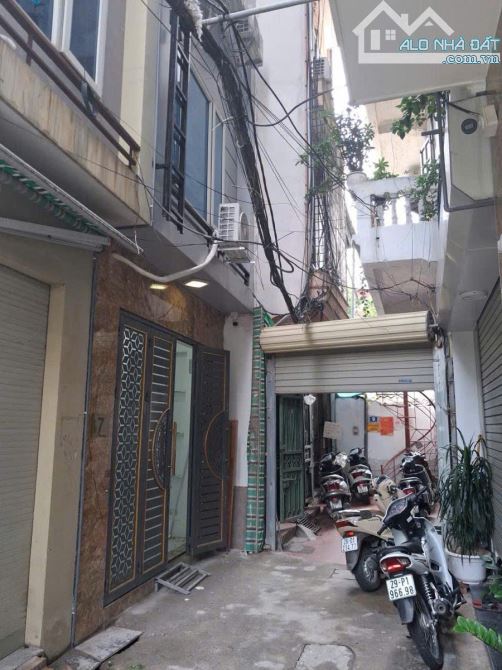 NHÀ ĐẸP PHẠM VĂN ĐỒNG - SỔ PHÂN LÔ - NGÕ RỘNG - 33M2, 5 TẦNG, MT 3.6M - 8.6 TỶ - 1