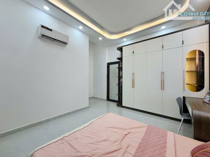 Bán nhà hẻm xe hơi 1 trục thẳng sát MT Trường Chinh, P14 Tân Bình, gần Etown, 72m2 3 tầng - 1