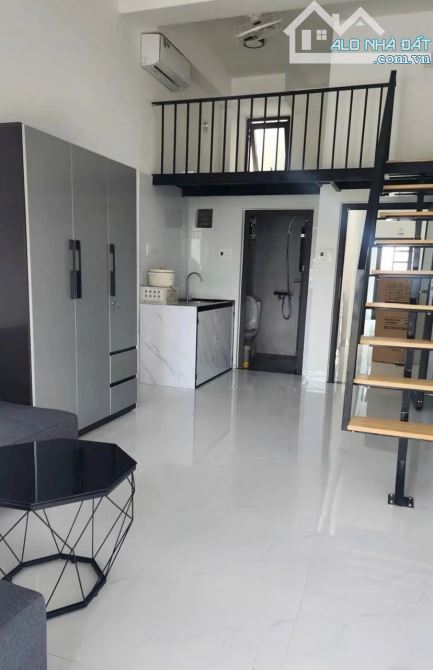 HÀNG HIẾM TOÀ CĂN HỘ 3 TẦNG KHU FPT ĐƯỜNG 7M5 DT 30TR/TH, 102M2 NGANG 6M CHỈ NHỈNH 8 TỶ - 1