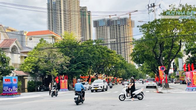 SIÊU PHẨM MẶT TIỀN HỒ NGHINH - 240M2 NGANG 10M – SÁT BIỂN MỸ KHÊ - VÕ VĂN KIỆT - 1