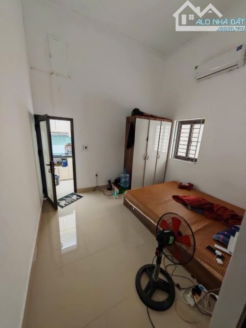NHÀ THẠCH CẦU- THÔNG SỐ ĐẸP- 15 M RA Ô TÔ TRÁNH-DT : 40M- GIÁ RẺ : 5,4 TỶ.  + mặt tiền đẹp - 1