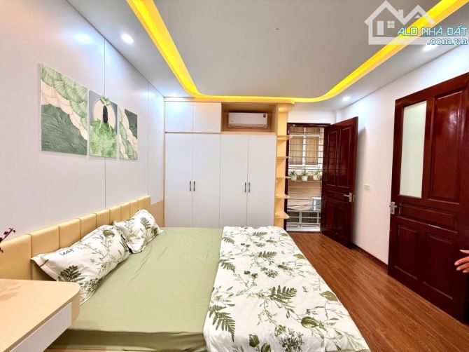 CỰC HIẾM PHẢI THẬT NHANH MỚI KỊP KIM GIANG Ô TÔ TRÁNH KINH DOANH GẦN PHỐ 40M2 CHỈ 11 TỶ - 1
