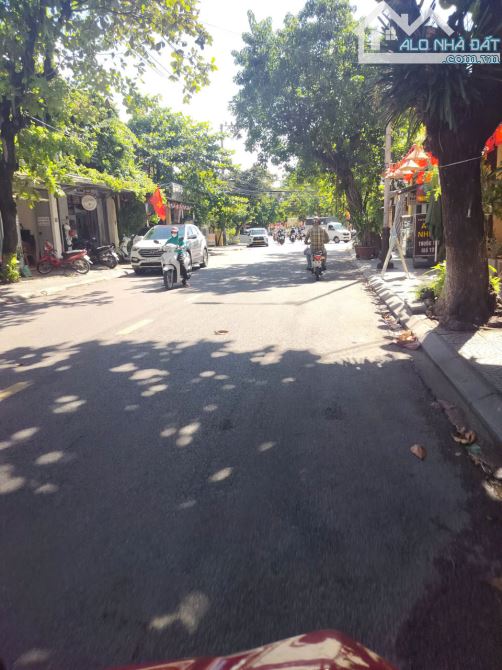 Bán đất tặng nhà 2 tầng tại kiệt trung tâm phố cổ Hội An ,đường Trần Hưng Đạo. - 1
