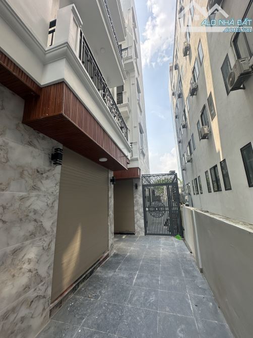 DUY NHẤT CĂN NHÀ PHÂN LÔ THANG MÁY-VIEW HỒ TÂY-ĐI BỘ ĐẾN HỒ_ 7 TẦNG – 35/43M2 – 14 TỶ. - 1