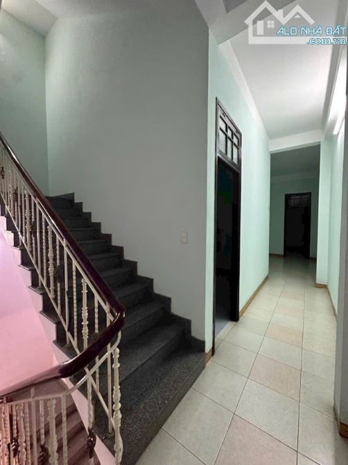 🔥 GIÁ ĐẦU TƯ 9,x TỶ: BÁN GẤP NHÀ 135M2 x 3 Tầng Mặt tiền Nguyễn Trác, Hải Châu, sát Sân b - 1