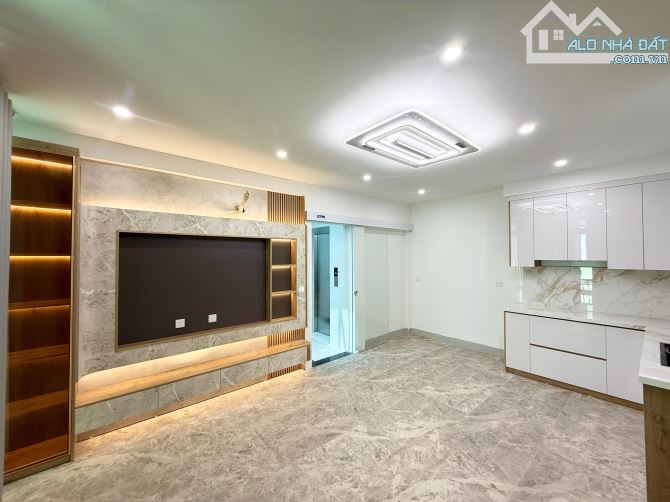 Nguyễn Viết Xuân, Thanh Xuân, nhà 7 tầng xây mới, thanh máy, gara oto, kinh doanh, 17.3 tỷ - 1