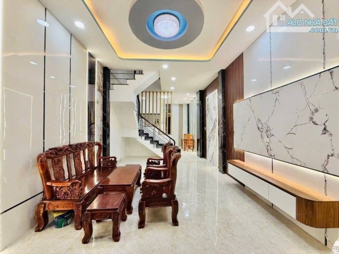 Nhà 3 tầng đường THẠNH LỘC 15 phường Thạnh Lộc Q12 DT 44,8m2 (4x12) hẻm 5m💰4,05Tỷ - 1