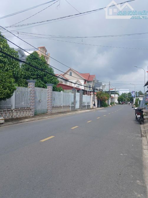 Cơ hội sở hữu nhà MẶT TIỀN Trần Ngọc Giải, P6, TP Mỹ Tho. Đoạn gần Nguyễn Thị Thập QL60. - 1