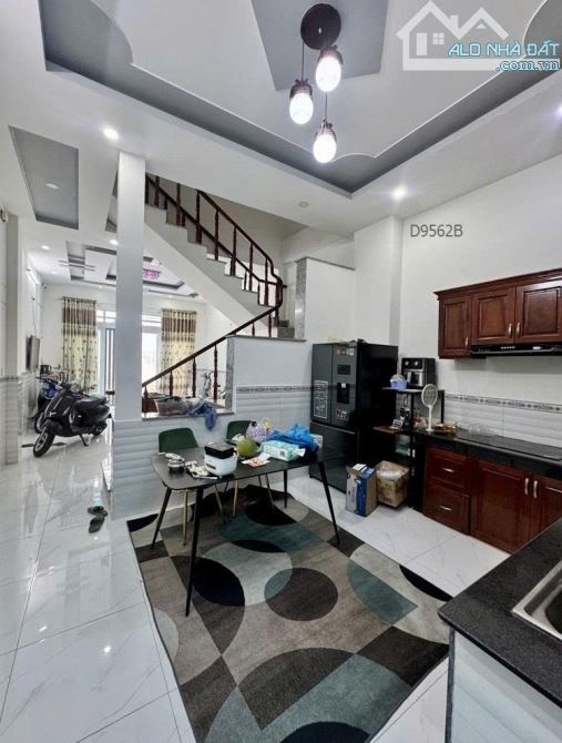 Nhà đẹp HXH Khu đồng bộ Lê Văn Khương – Q.12 – DT 60m2 – 4 tầng – chỉ nhỉnh 5 tỷ - 1