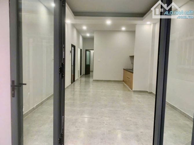 Bán nhà mới đẹp, SR,TC, P.Tân Tiến gần Quảng Trường Tỉnh, chỉ 2 tỷ390 - 1