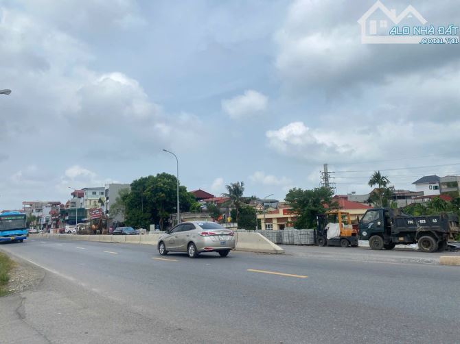 BÁN ĐẤT TIÊN DƯƠNG, ĐÔNG ANH, HÀ NỘI. VỊ TRÍ KINH DOANH, BÌA LÀNG, VỈA HÈ RỘNG, 3 XE TRÁNH - 1