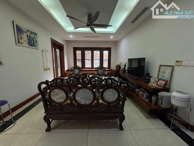 BIỆT THỰ ĐƠN LẬP KĐT MỚI DỊCH VỌNG – SÁT CÔNG VIÊN CẦU GIẤY – ĐẲNG CẤP GIỚI THƯỢNG LƯU - 1