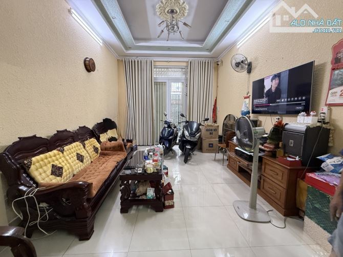 NHÀ CHÍNH CHỦ – TRẦN THÁI TÔNG, P.15 TÂN BÌNH 📐 66m² (4 x 16.5) – 3 TẦNG – HẺM XE TẢI - 1